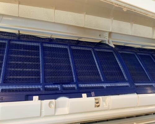 8FB1D617-7095-43D8-8B6C-BCE2580EC092